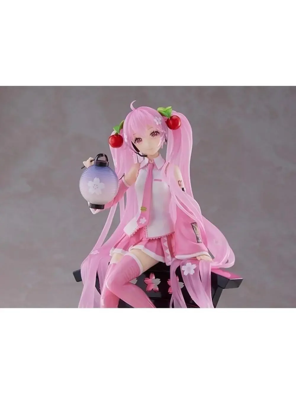 Taito Hatsune Miku Sakura Miku Lantern Ver Coreful Figure Pink New Sakura 2021